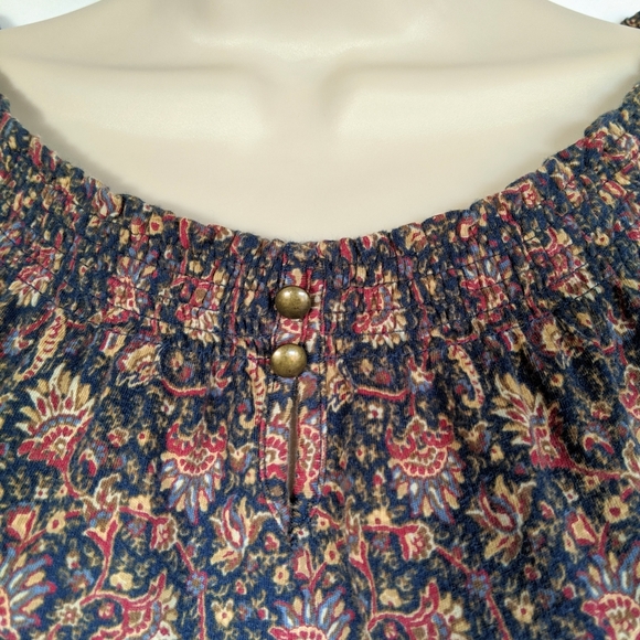 🐈Chaps top🐈 - Picture 3 of 8